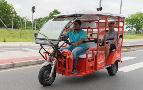 Uber começa a oferecer serviço de tuk-tuk no Brasil
